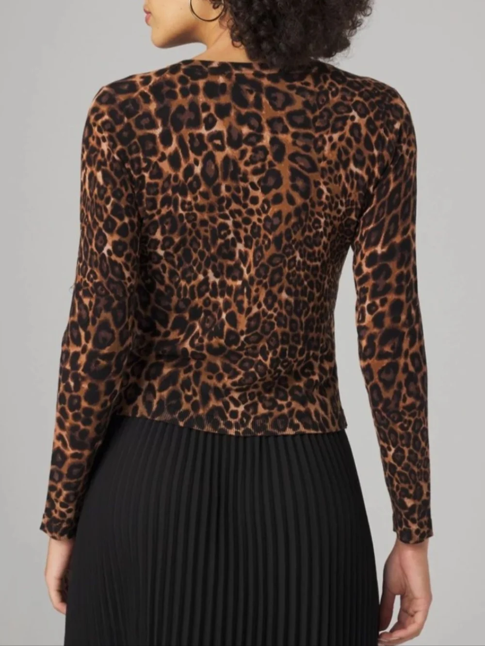 NWOT White House Black Market Leopard Print Crewneck Long Sleeve Cardigan Size S - Picture 10 of 10